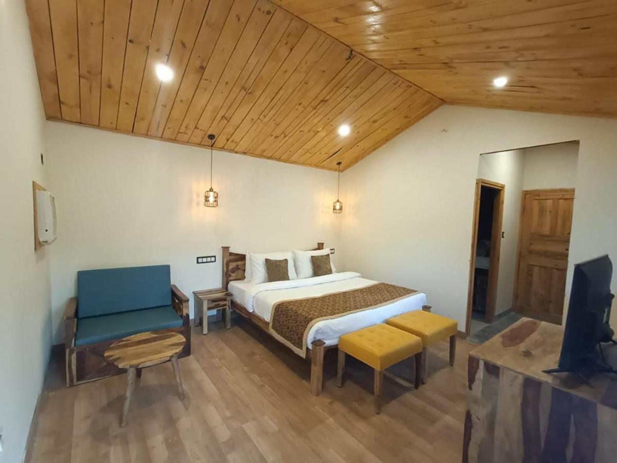 Aaroham Resort, 심라 외부 사진