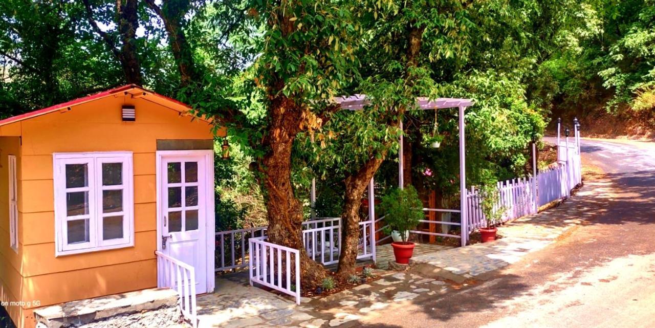 Aaroham Resort, 심라 외부 사진